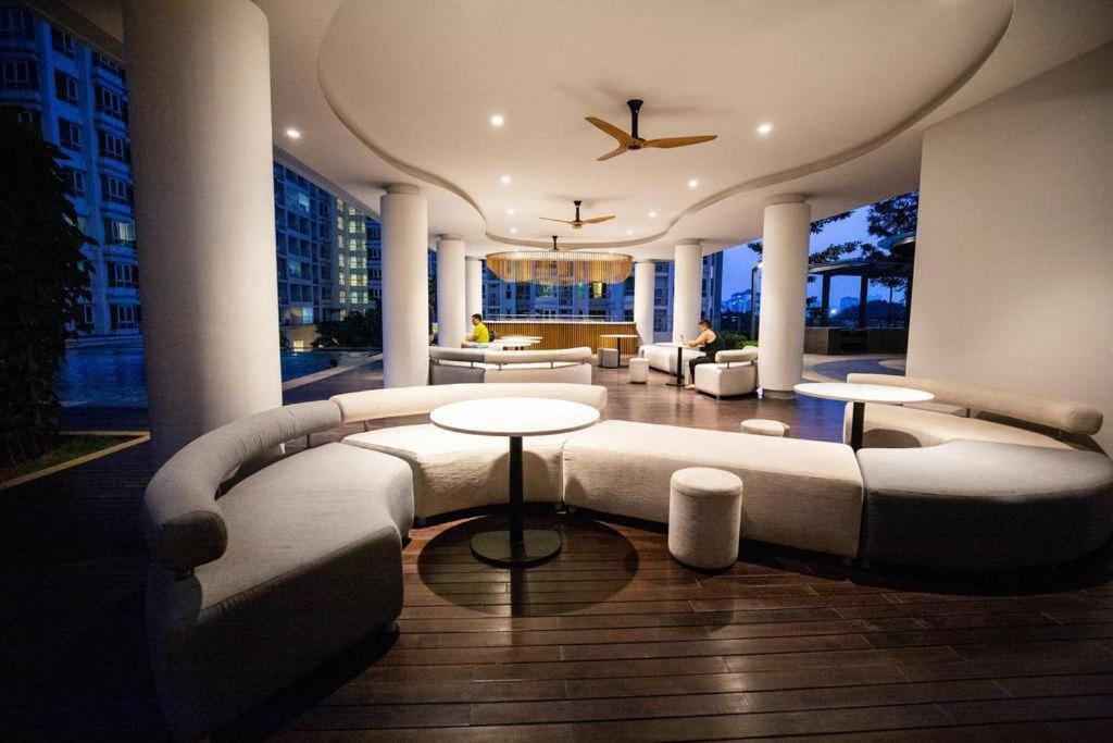 Apartment V At Sunway Velocity *