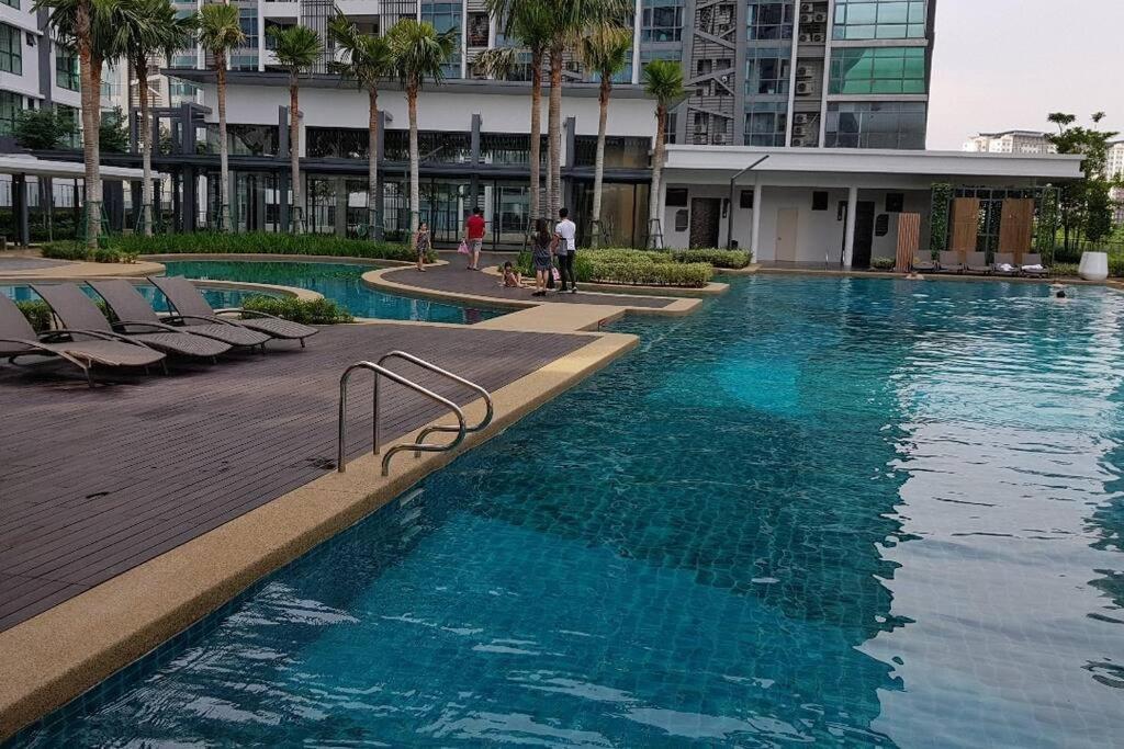 Apartment V At Sunway Velocity
